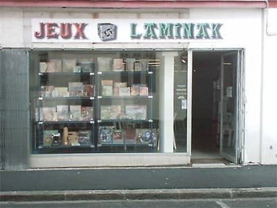 Couverture de l'article : Bayonne, son Aviron ET sa boutique