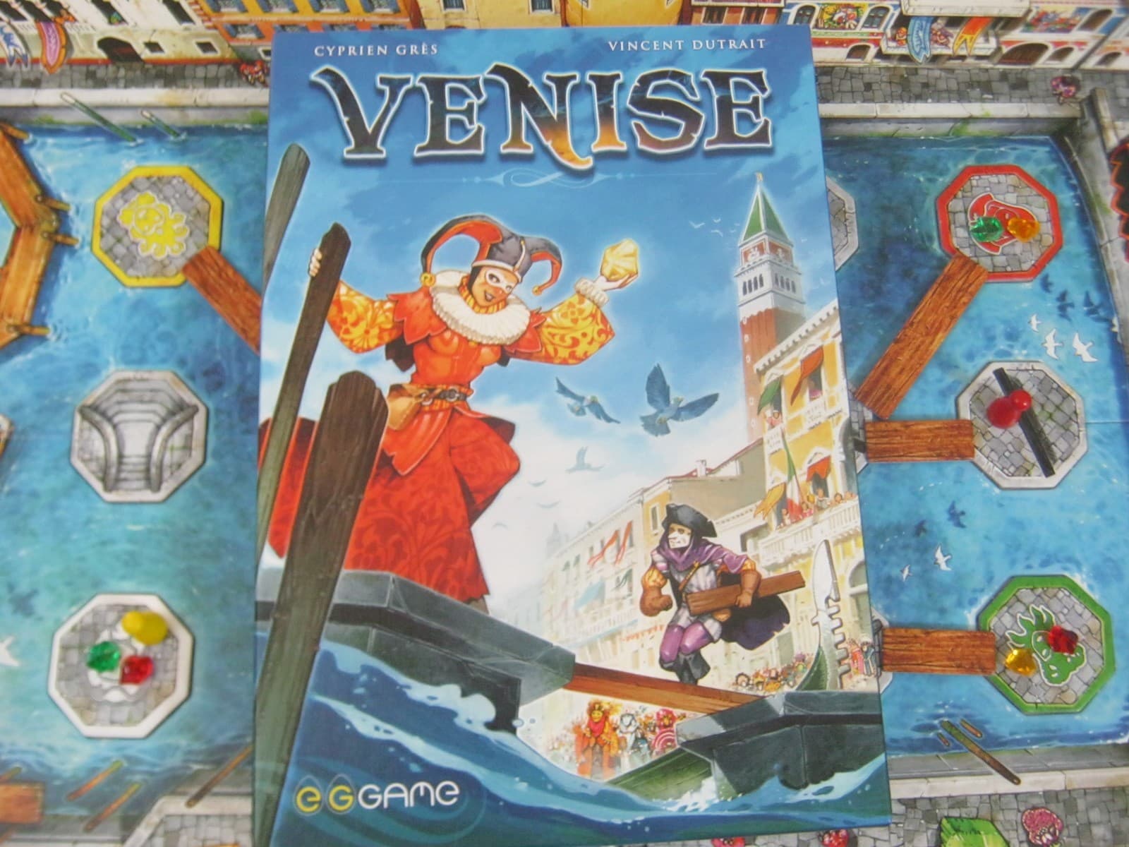 Couverture de l'article : Critique de Venise