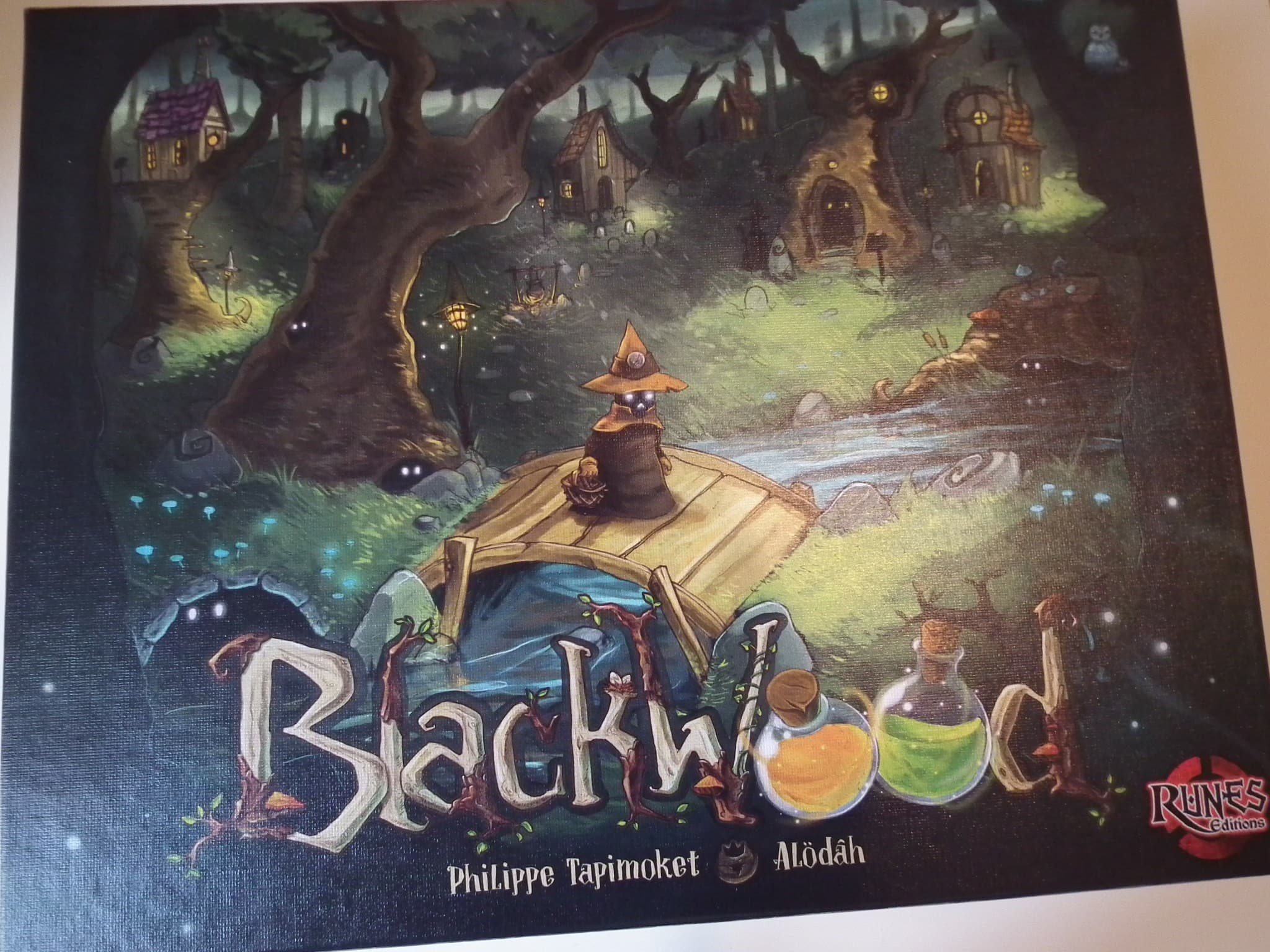 Couverture de l'article : Blackwood, Tapimoket a tenté de m'ensorceler!