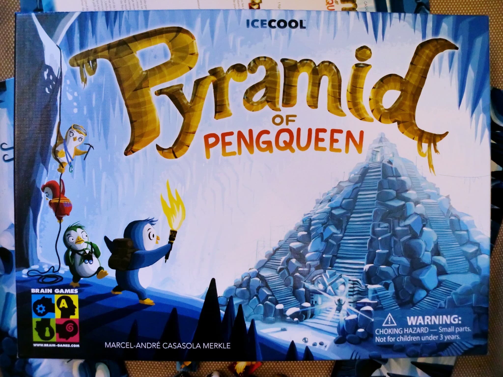 Critique de Pyramid of Pengqueen