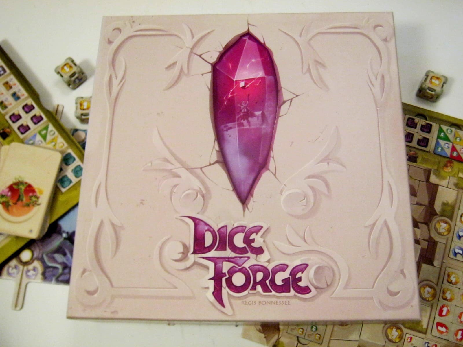 Couverture de l'article : Critique Dice Forge
