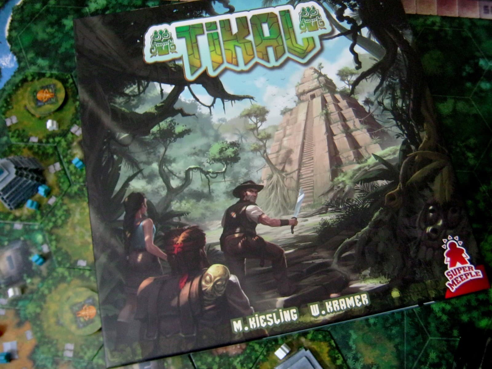 Couverture de l'article : Critique de Tikal