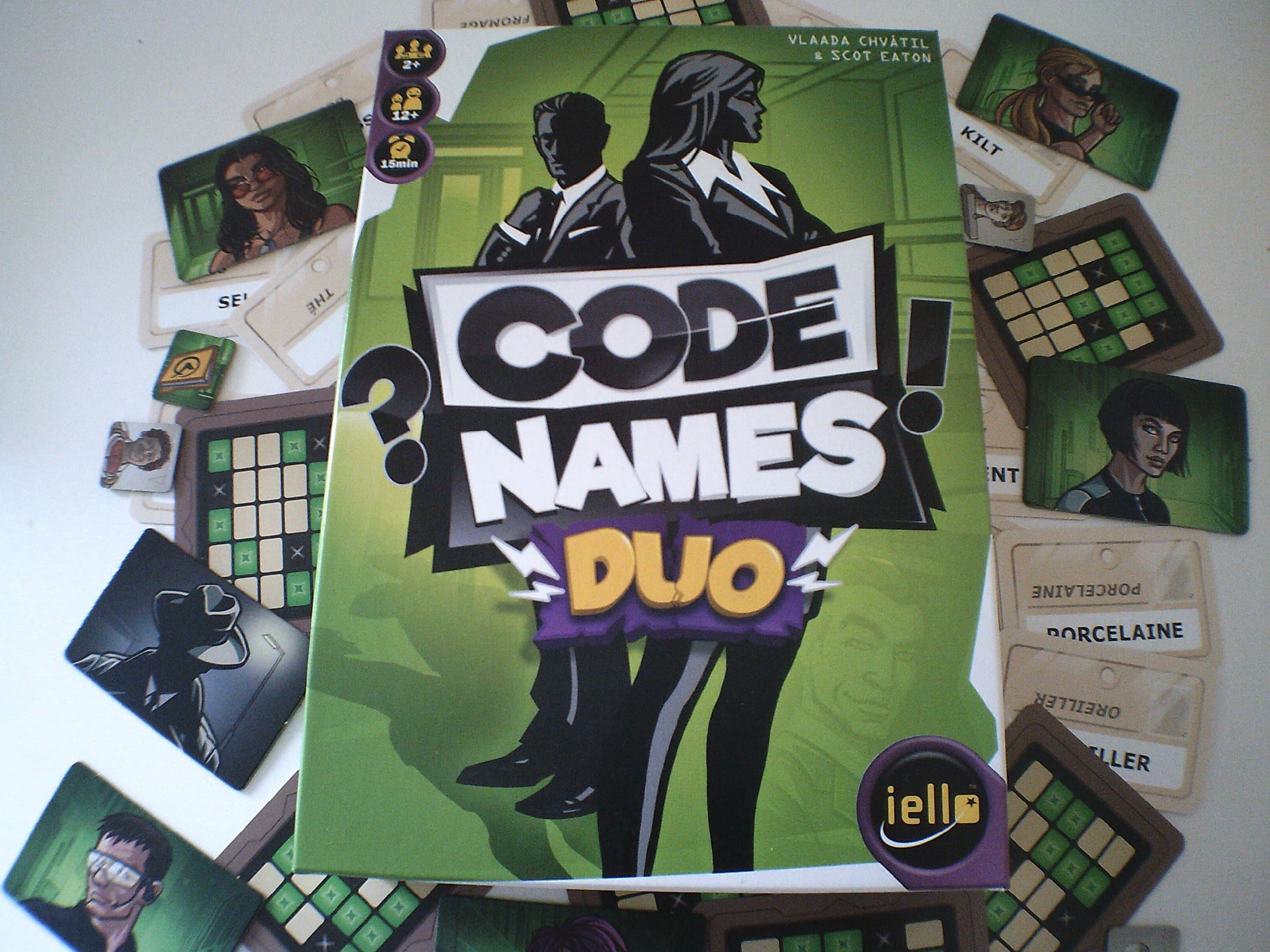 Couverture de l'article : Critique de Codenames Duo