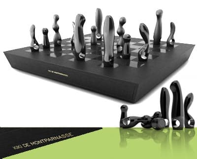 Couverture de l'article : Chess Set of Kiki