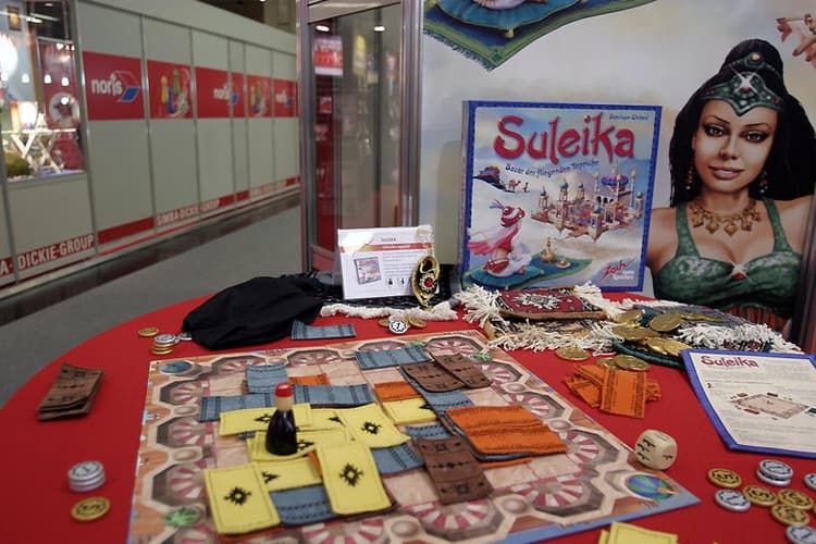 Boîte du jeu : Suleika
