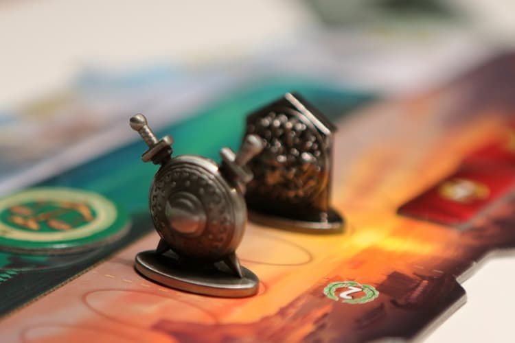 Boîte du jeu : 7 Wonders Duel - Extension "Pantheon" – Jeton Minerva Metal