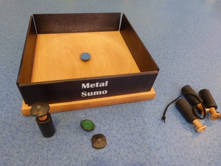 Boîte du jeu : Métal Sumo