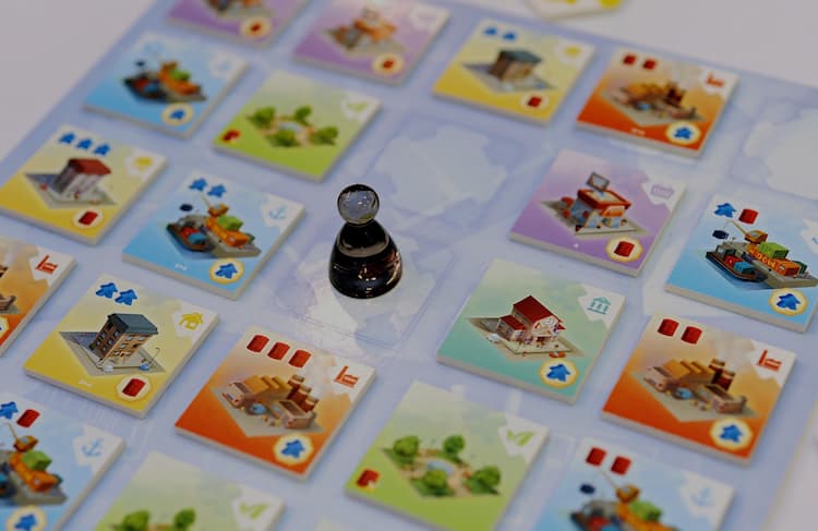 Boîte du jeu : Quadropolis