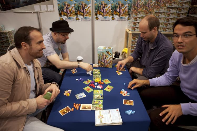 Boîte du jeu : Waggle Dance