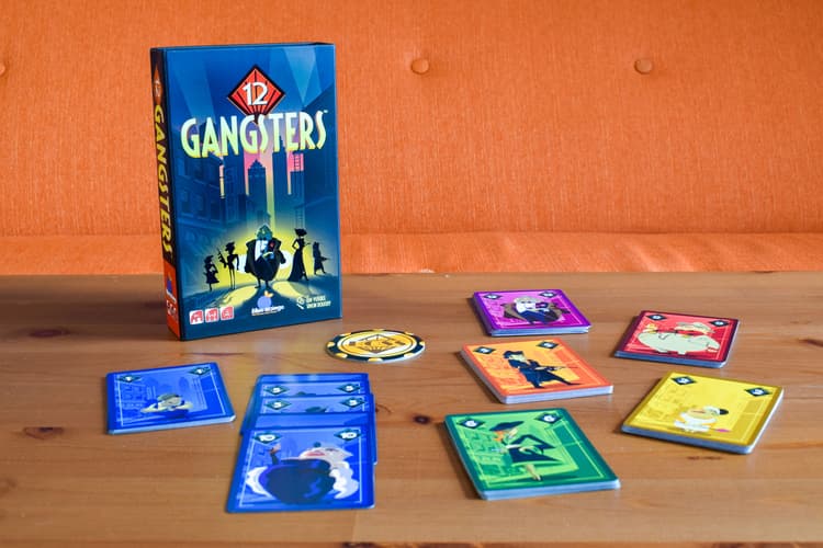 Boîte du jeu : 12 Gangsters